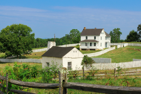 Top 5+ Mẫu Nhà 1 Tầng Đẹp Ở Nông Thôn Hiện Đại, Tiện Nghi (Xu Hướng 2025)