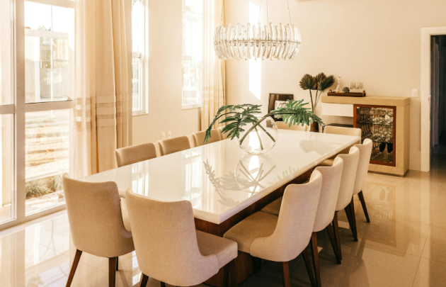 Xu Hướng Sử Dụng Bàn Ăn Mặt Đá Trong Tương Lai