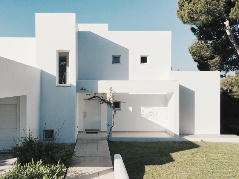 Khám Phá Mẫu Nhà Chữ L 2 Tầng Đẹp Ở Nông Thôn Hiện Đại, Tiện Nghi (Xu Hướng 2025)