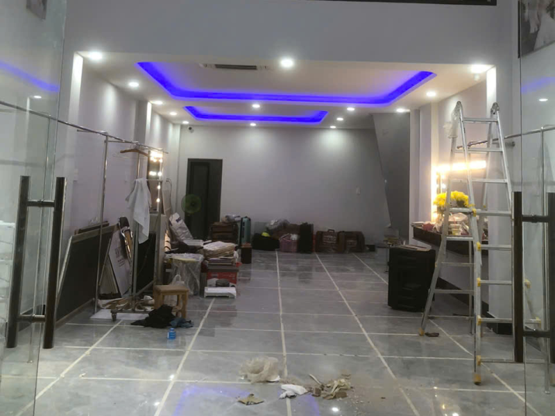 Bảng giá thi công nhà 2 tầng lửng – Studio áo cưới kết hợp nhà ở
