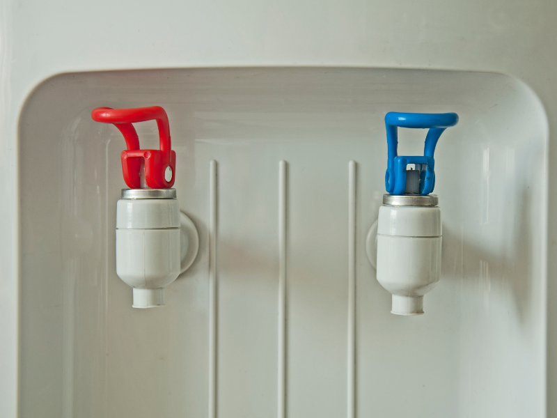 Dịch Vụ Sửa Máy Nước Nóng Lạnh Tại Nhà