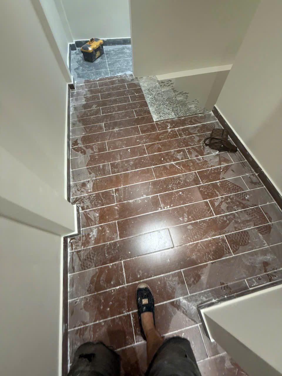 Cải Tạo & Thi Công Nhà Phố Trọn Gói Tại Bình Tân: Từ Bản Vẽ 2D Đến Thực Tế Hoàn Mỹ