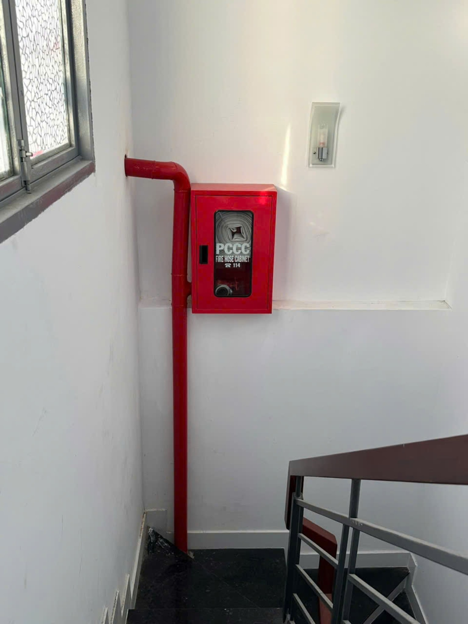 Trong thời gian gần đây, hàng loạt vụ cháy nhà dân, chung cư mini, nhà trọ xảy ra liên tiếp tại các thành phố lớn như TP.HCM hay Hà Nội, gây thiệt hại nghiêm trọng về người và tài sản.