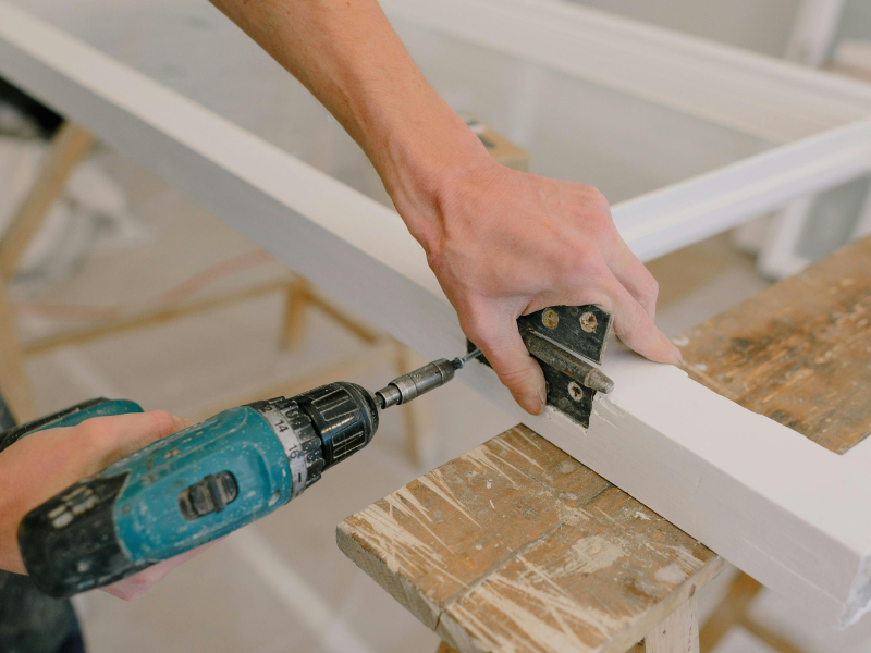 Dịch Vụ Lắp Đặt Cửa Nhôm Kính, Cửa Gỗ, Cửa Cuốn, Cửa Sắt