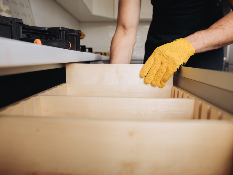 Dịch Vụ Lắp Đặt Tủ Bếp, Bàn Bếp, Thiết Bị Nhà Bếp
